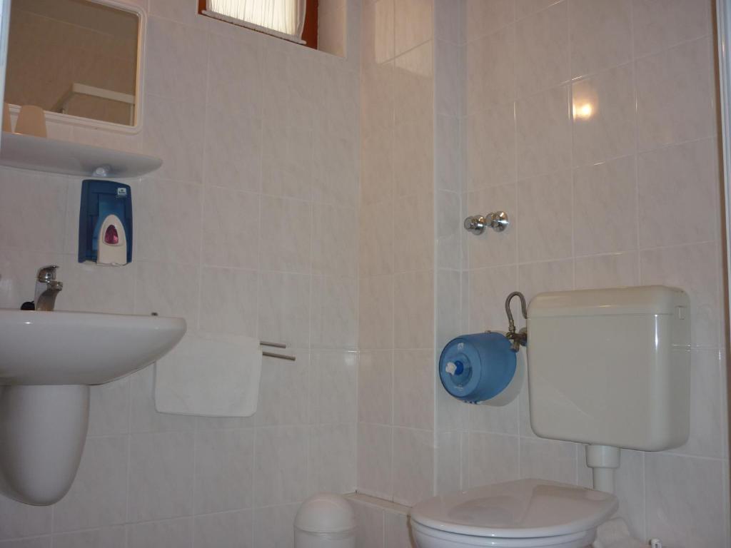 Hotel Holiday Siófok Esterno foto